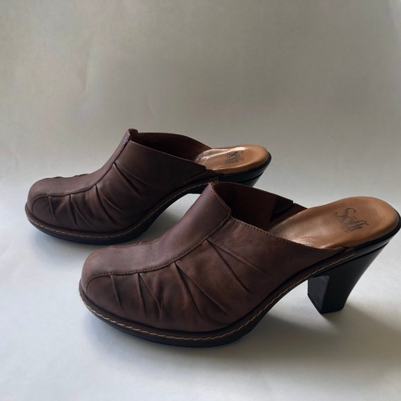 sofft shoes clogs